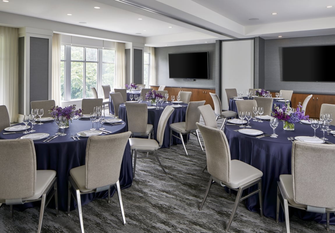 Hotel Landing Meeting Rooms A & B