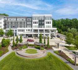 Hotel Landing Great Lawn Large Outdoor Event Space