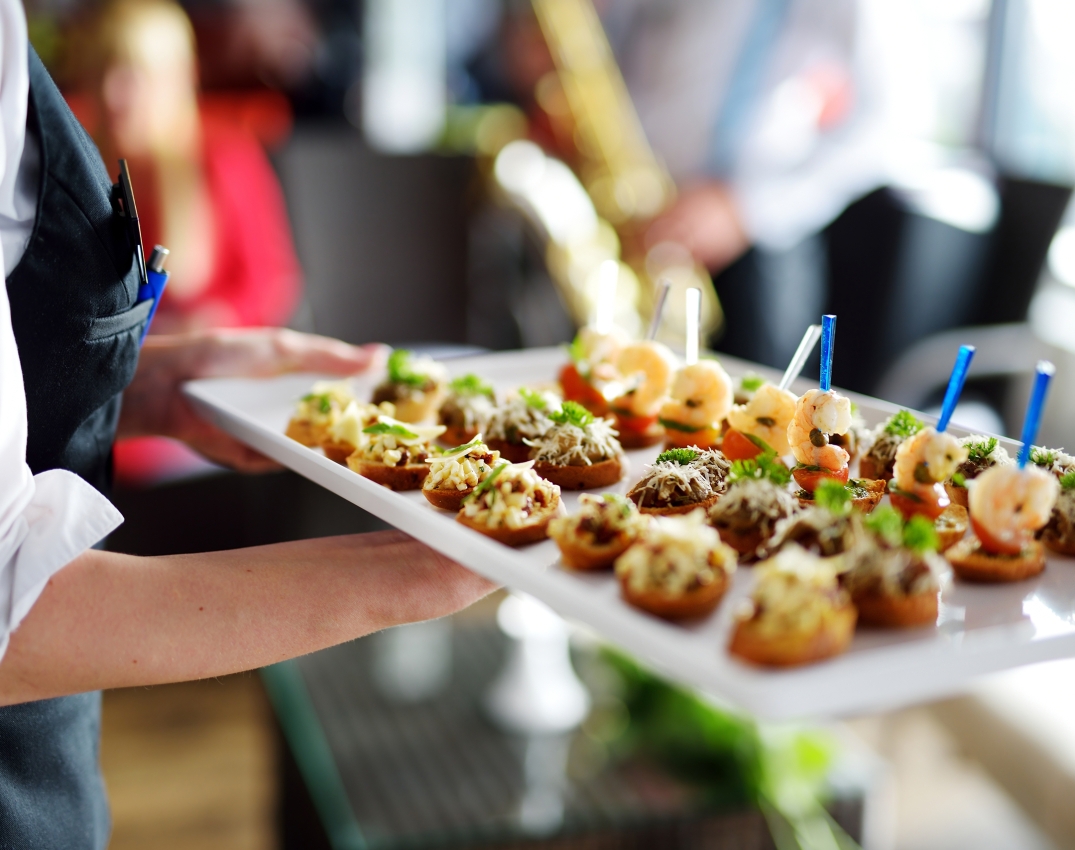 catering tray with appetizers