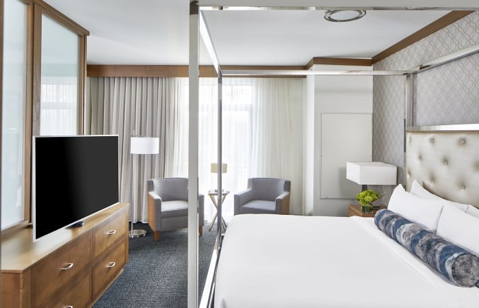 jr suite at hotel landing