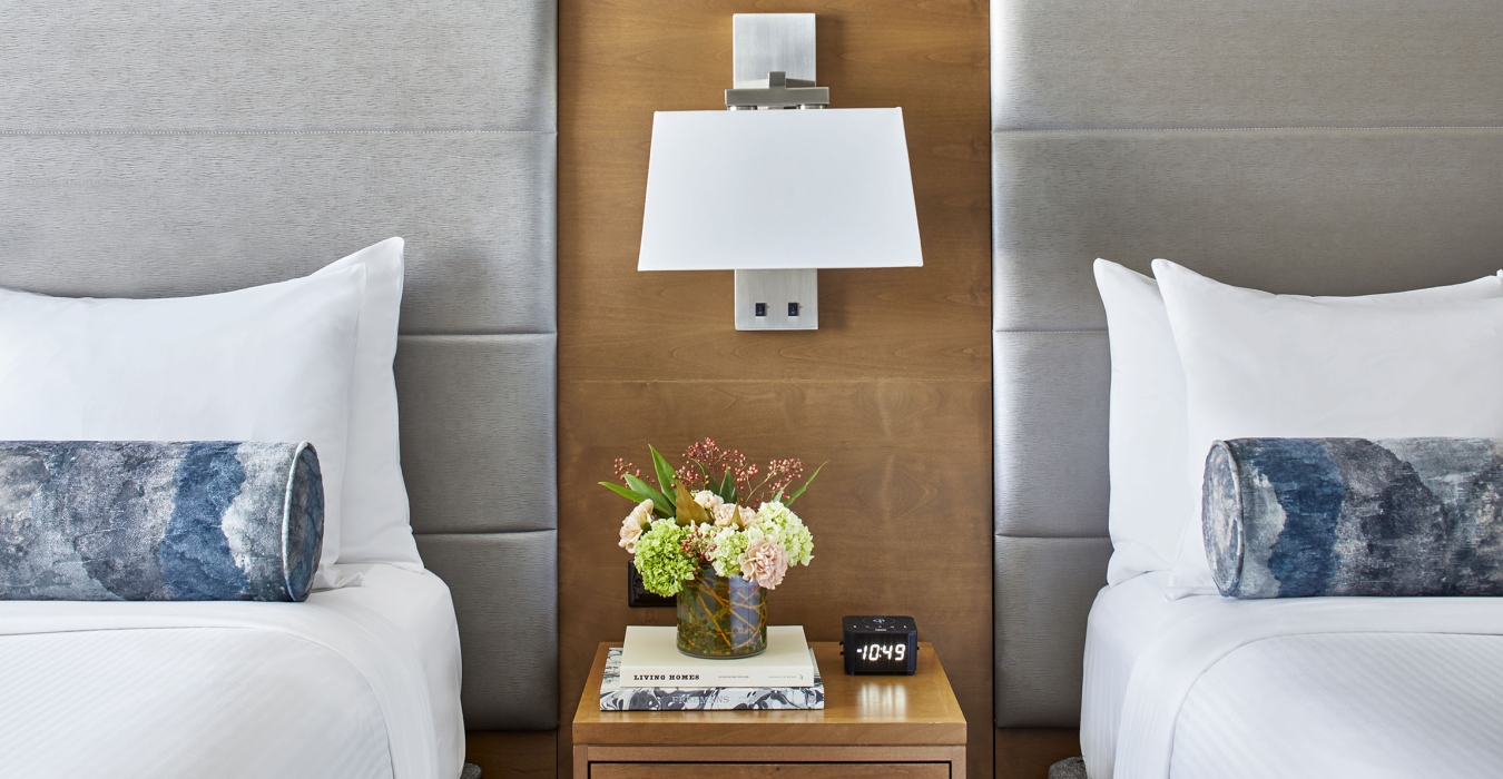 premier queen bedroom