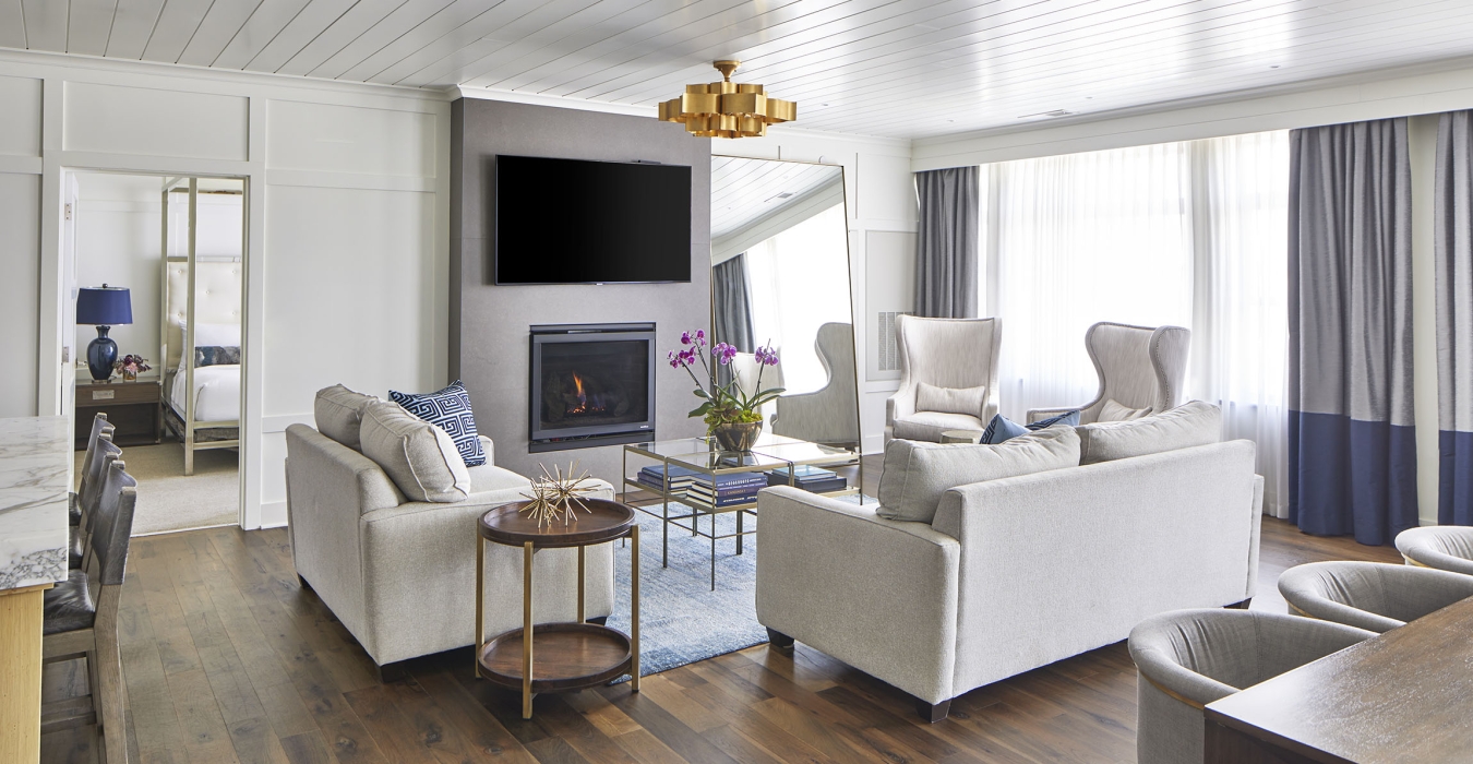 presidential suite living room