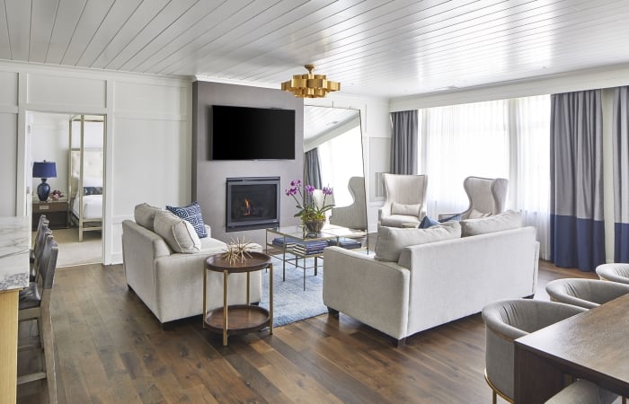 presidential suite living room