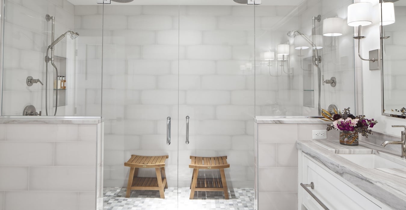 presidential suite bathroom