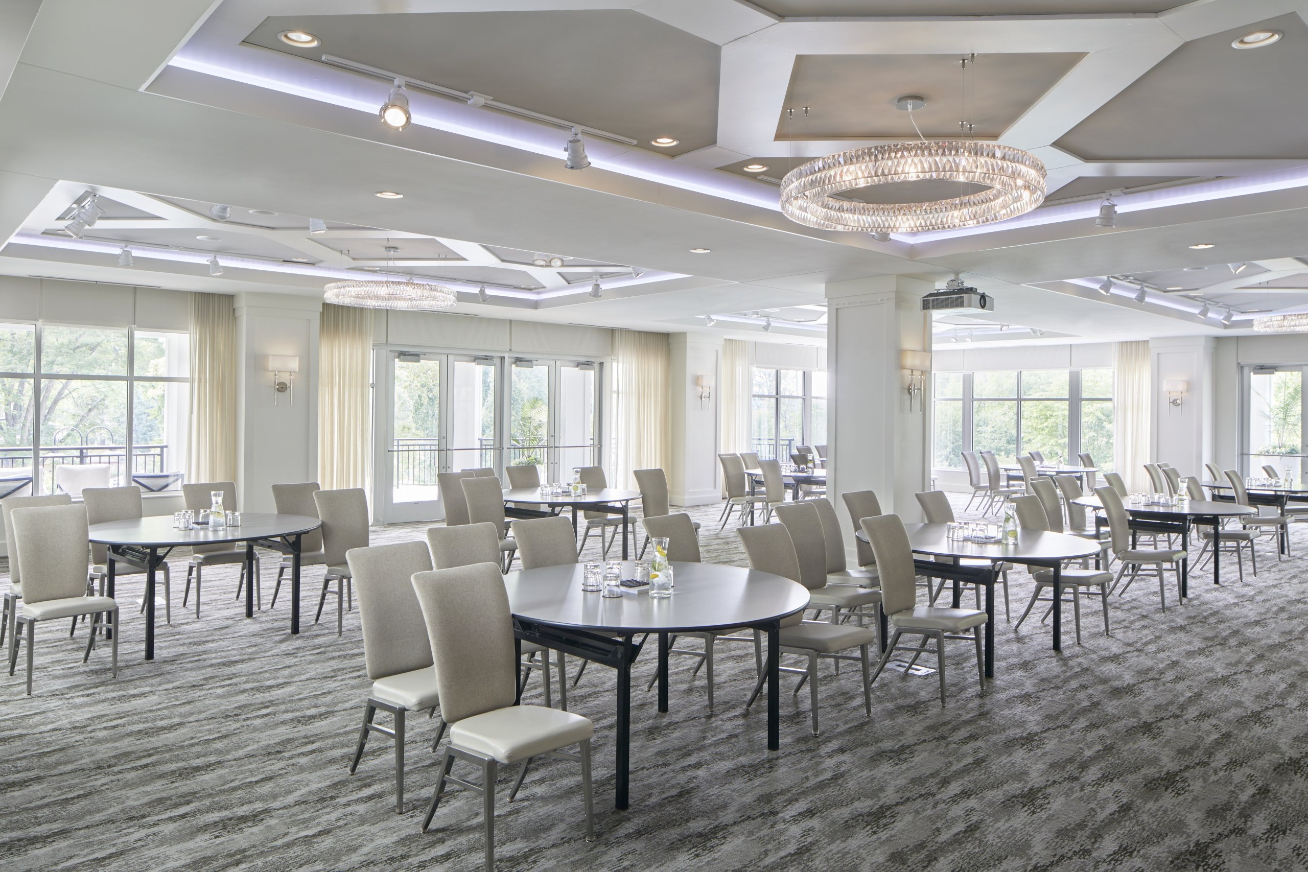 Hotel Landing Wayzata Ballroom