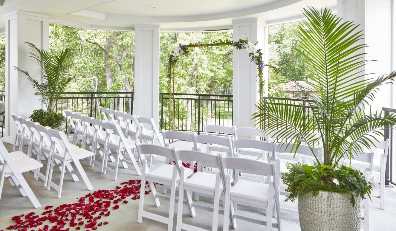 The Hotel Landing - Wayzata Ballroom Balcony